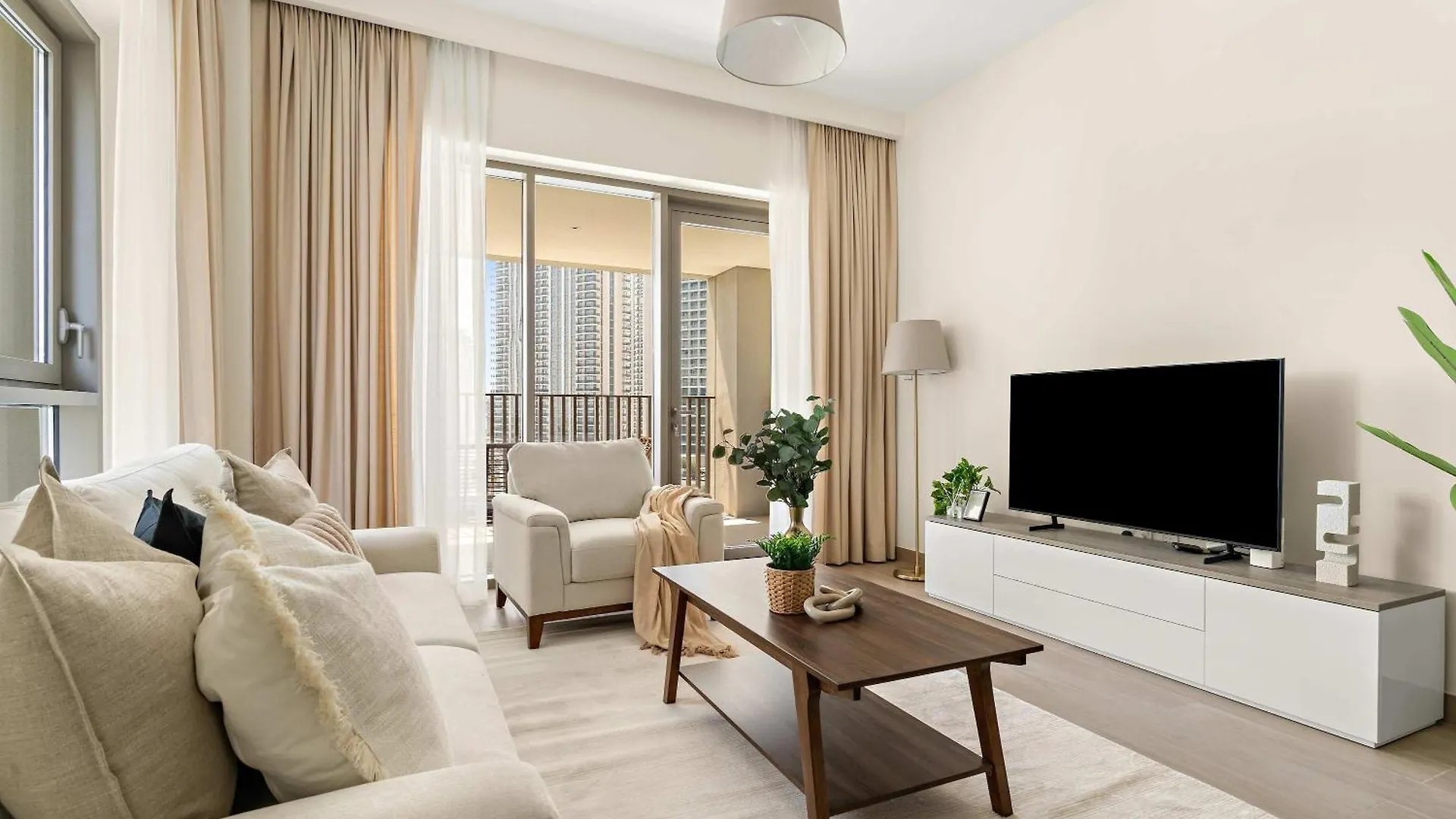 Silkhaus Chic 1Br In Creek Beach Grove With Pool View Dubai